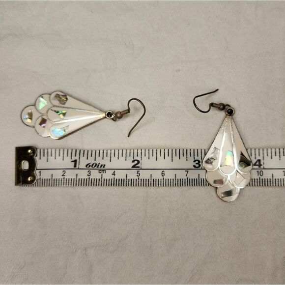 Vintage 70s white enamal feather earrings - Picture 4 of 7